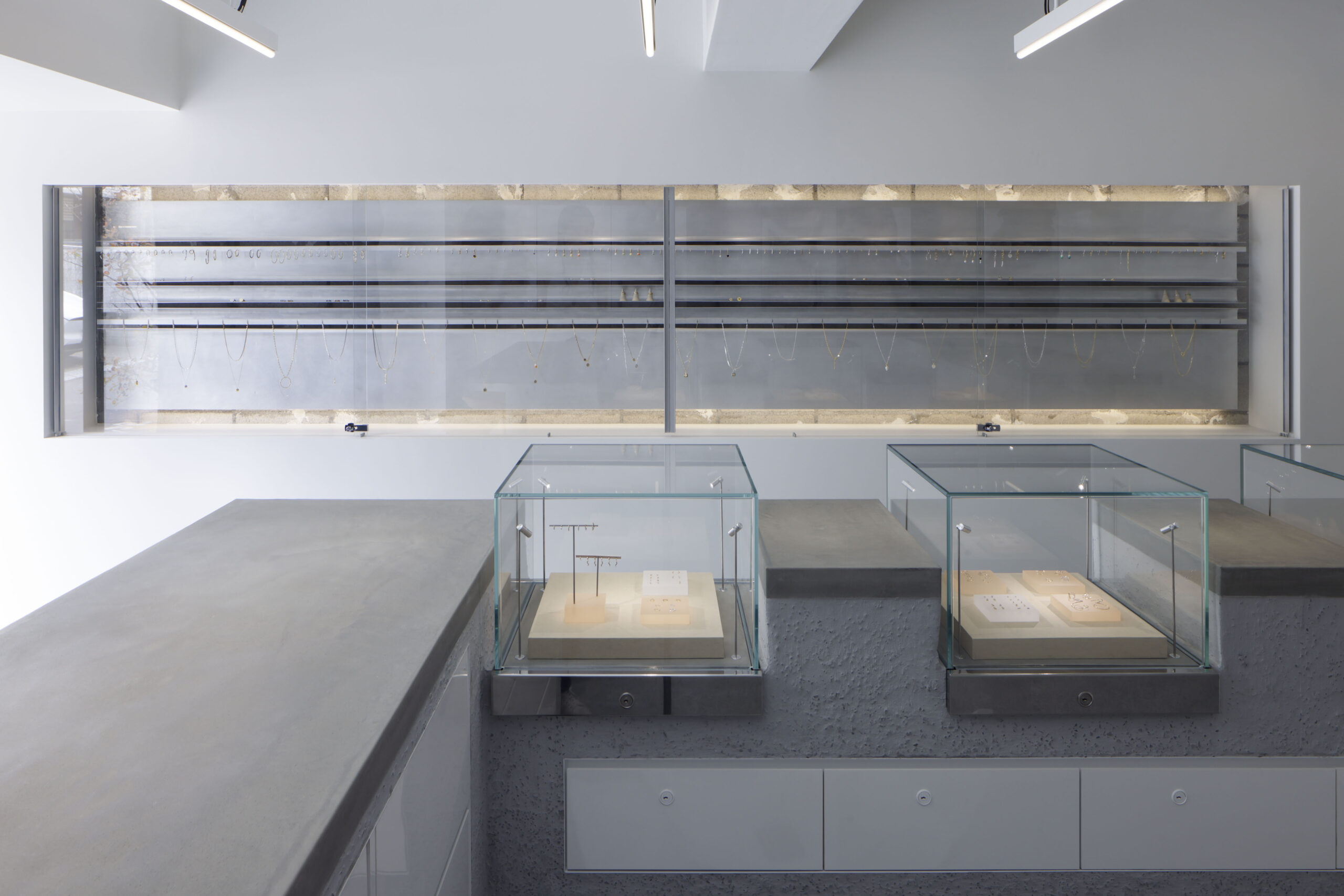 MARIA BLACK omotesando